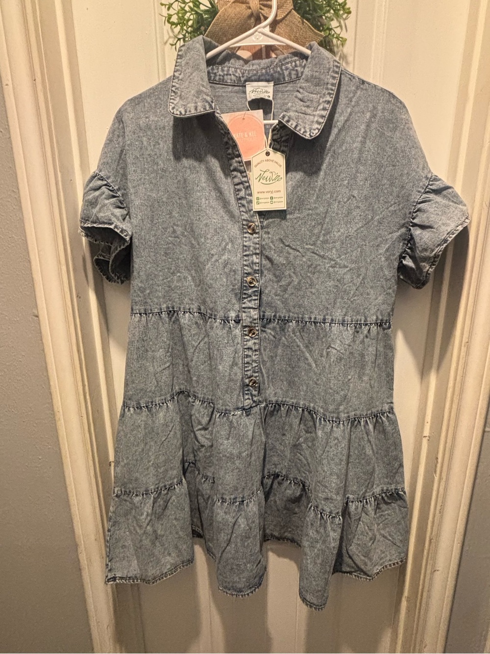 Very J Light Washed Denim Button-Up Shirt